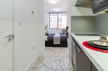 Queens Terrace, City Centre, Southampton - Image 2